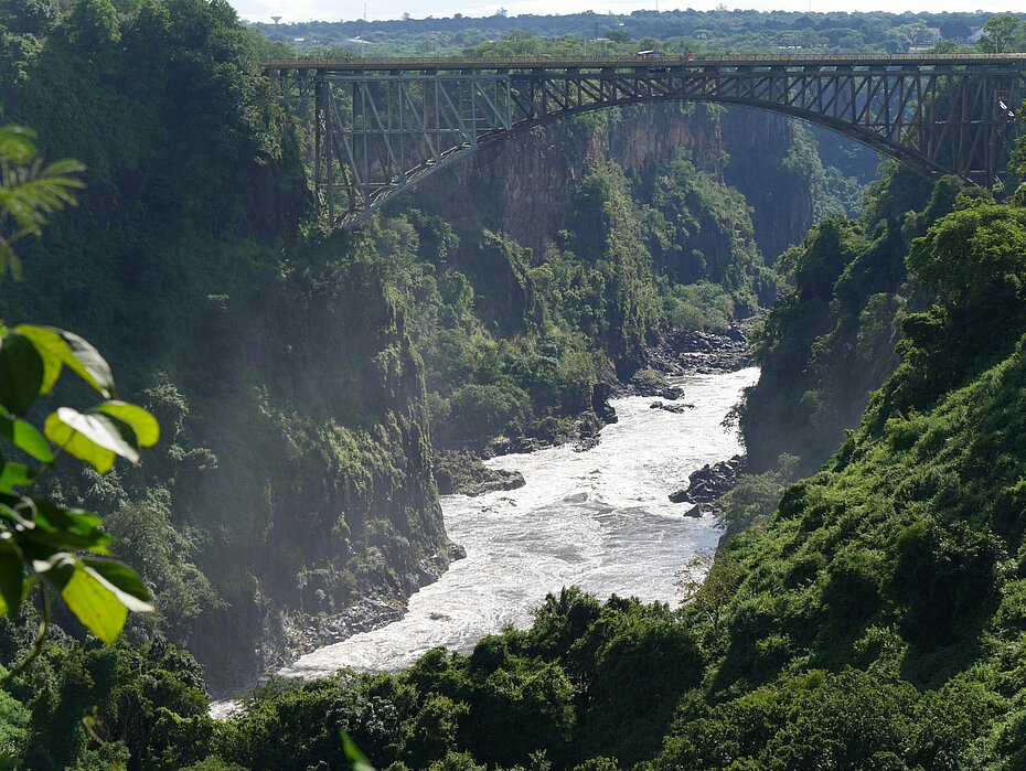 Victoria Falls-Brücke über den Sambesi